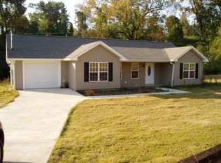 1516 Worthy Pl, Alexander City, AL 35010
