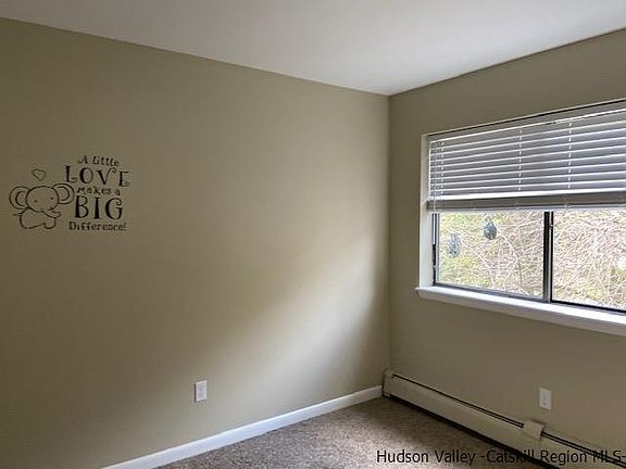 4th image of 112 Sterling Pl