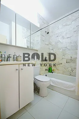 Rented by Bold New York | media 15