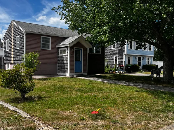 85 Beach St, Plymouth, MA 02360