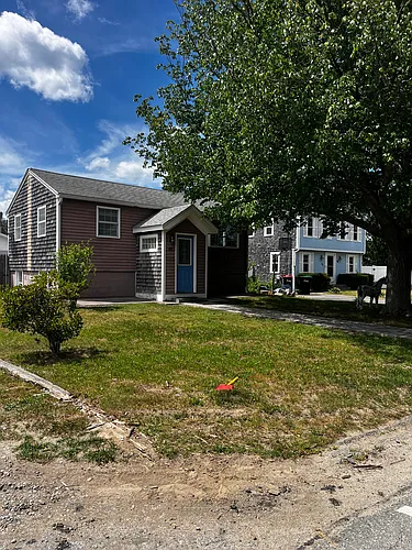85 Beach St Photo 1