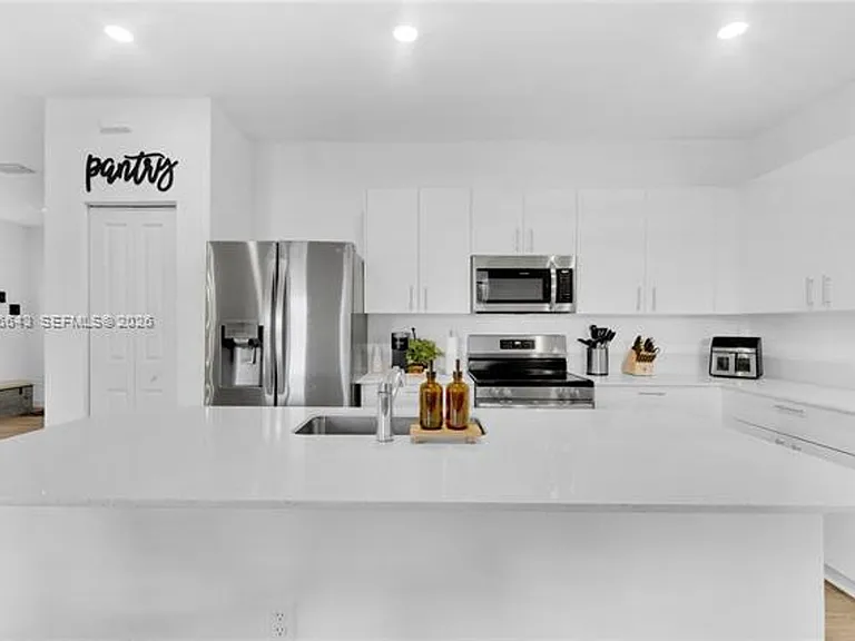 2444 SE 24th Ave #2444 — Photo 10