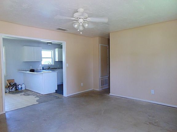 4th image of 35657 E County Road 1631