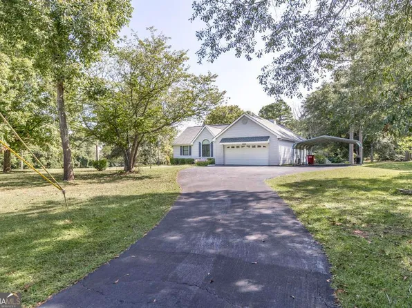 51 Girl Scout Rd, Lizella, GA 31052