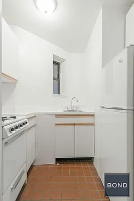 Rented by Bond New York | media 15