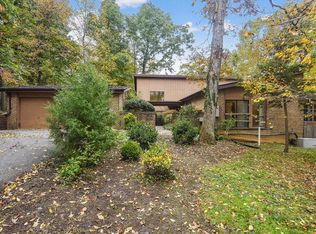 6415 81st St, Cabin John, MD 20818