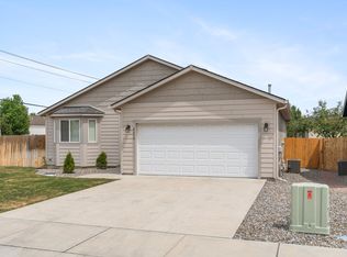 8670 N Oak St, Spokane, WA 99208