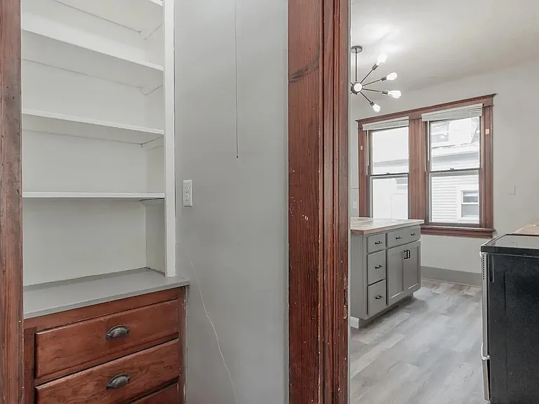 2025 F St #1 — Photo 19