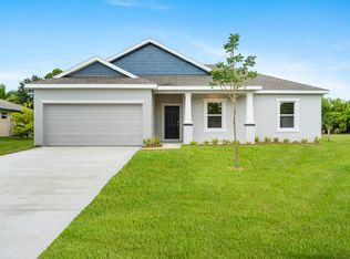 3615 NE 12th Ct, Cape Coral, FL 33909