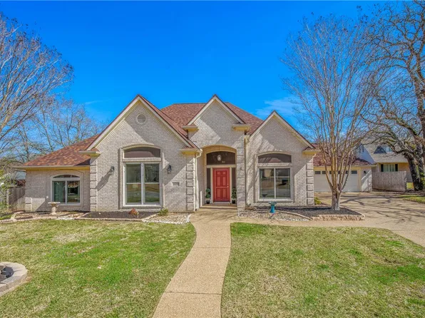 3808 Williams Bnd, Bryan, TX 77808
