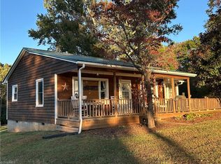 122 Myrtle Rd, Statesville, NC 28625