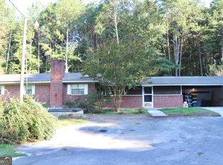 1055 Mountain View Rd, Trion, GA 30753