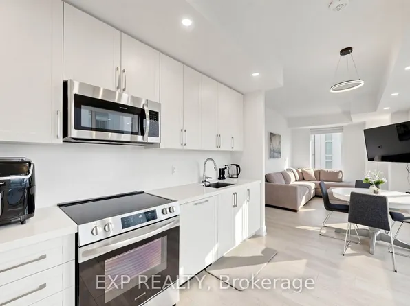 2450 Old Bronte Rd, Oakville, ON