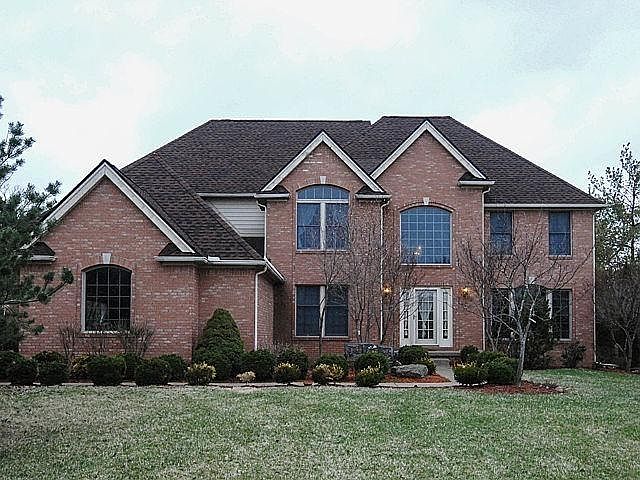 1st image of 1964 Stonebridge Dr N