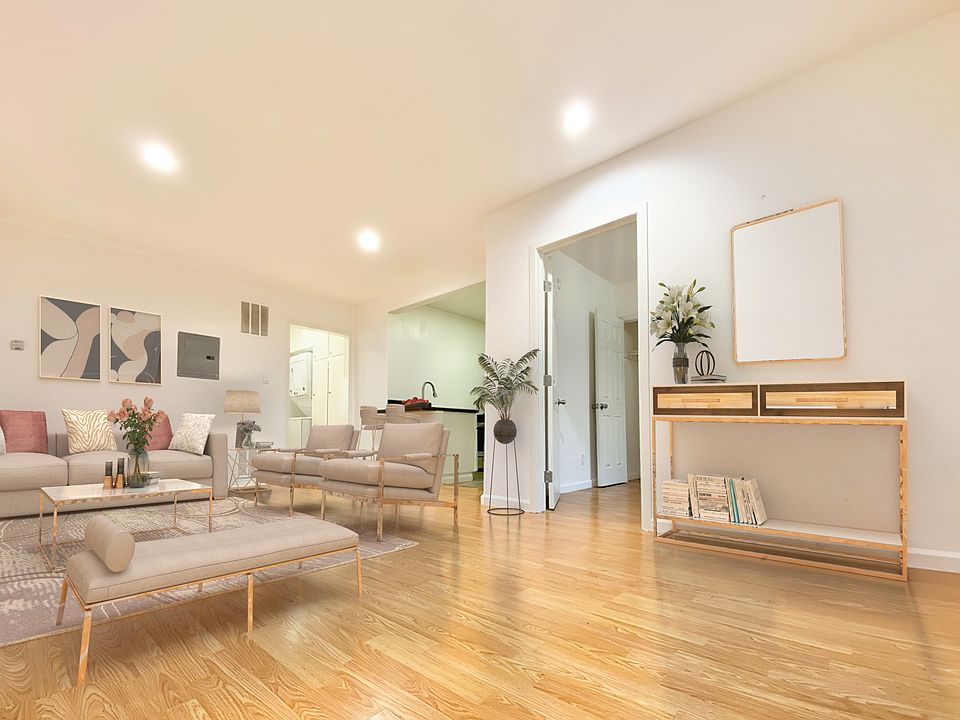 1st image of 1024 N Vista St #3