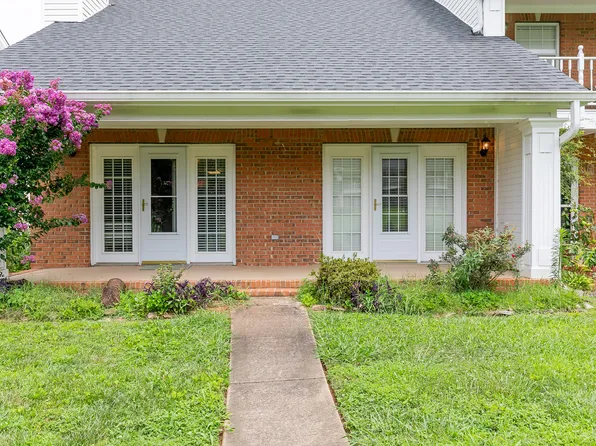 100 Ridgeway Dr, Chattanooga, TN 37415