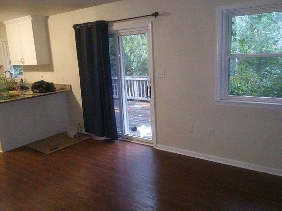 3rd image of 1710 Chesapeake Dr Floor 1