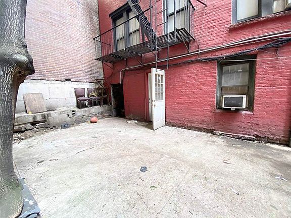 2nd image of 442 3rd Ave APT 3