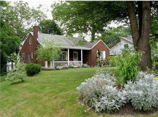676 13th St, Oakmont, PA