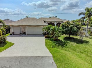 1012 SE 4th Ter, Cape Coral, FL 33990