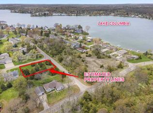 101 Carlysle Dr, Brooklyn, MI 49230