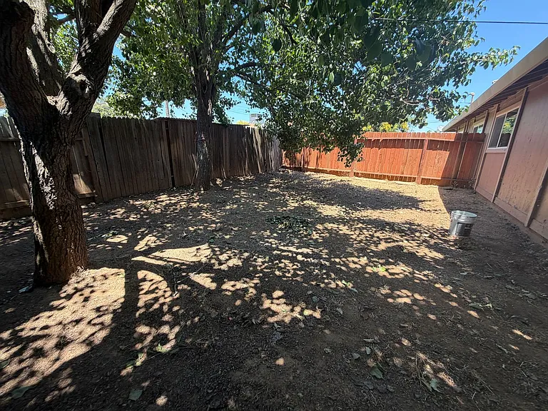 10181 De Soto Way — Photo 11