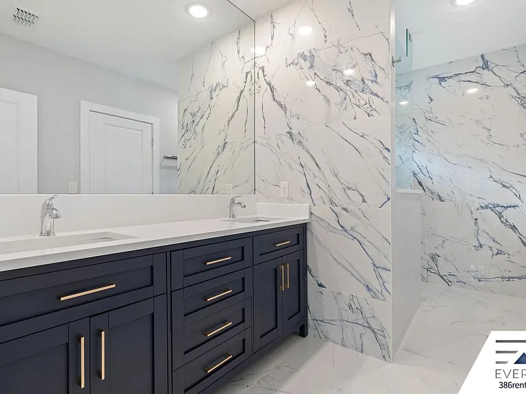 4 Karl Ct — Photo 19