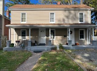 129 Bergen St, Hackettstown, NJ 07840