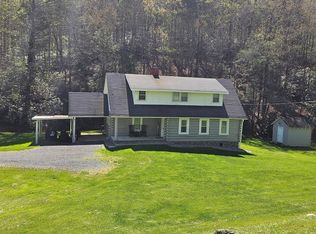 77 Boags Branch Ln, Fries, VA 24330