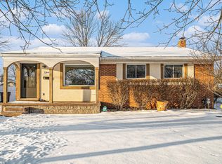 32444 Marquette St, Garden City, MI 48135