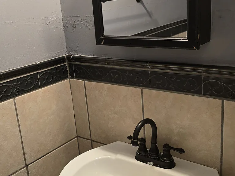 671 E Matchwood Pl — Photo 9