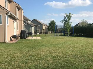 9012 N Lewis Ave, Kansas City, MO 64157