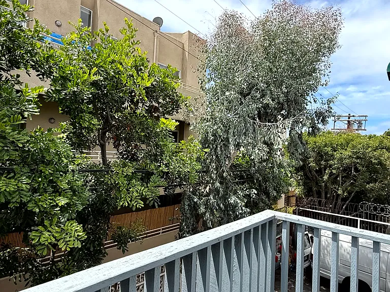 5044 W Maplewood Ave #8 — Photo 9