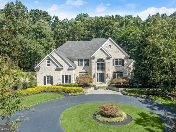 3137 Old Oak Dr, Ellicott City, MD 21042