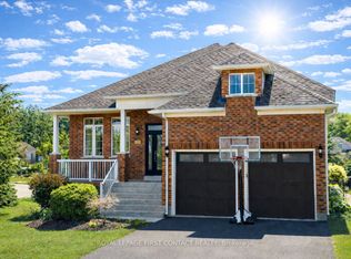 1 Masters Ln, Wasaga Beach, ON L9Z 1S9