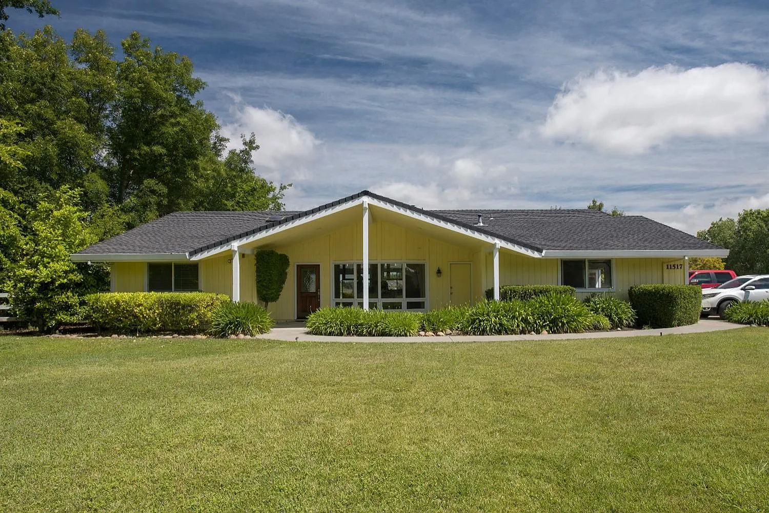 11517 Badger Valley Rd photo 1