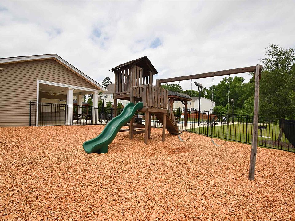 2nd image of 403 Eagle Claw Ct