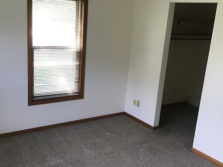 High Point Commons Apartments — Photo 109