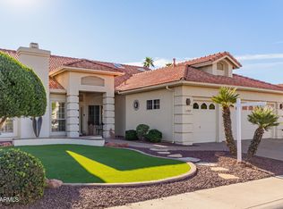 433 W Champagne Dr, Chandler, AZ 85248