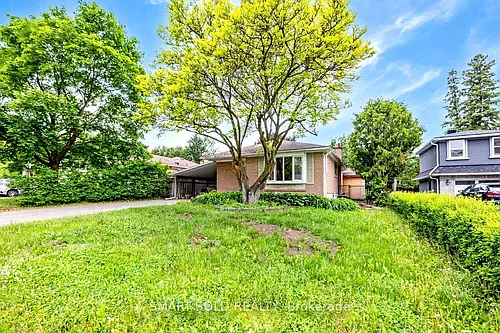 10 Holman Cres #LOWER Photo 1
