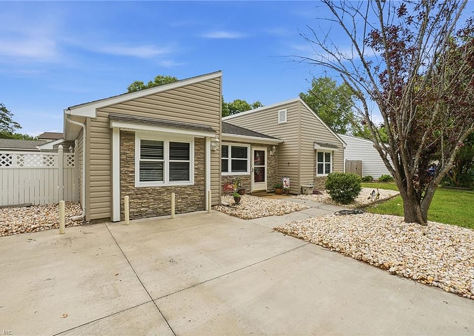 1st image of 1359 Cypress Pl