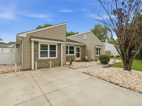 1359 Cypress Pl, Chesapeake, VA 23320