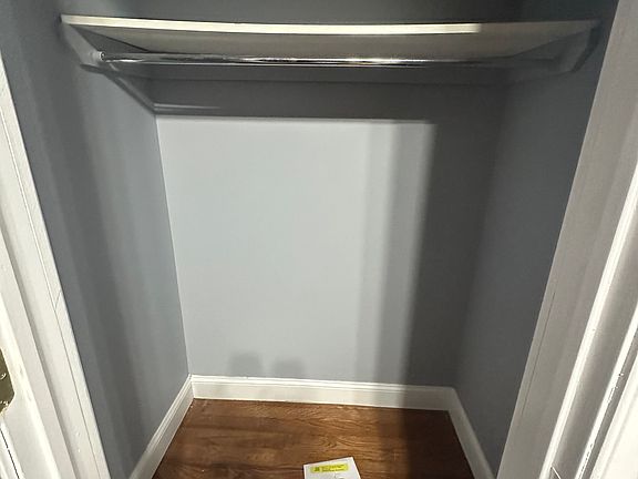 3rd image of 804-806 22nd St #3E