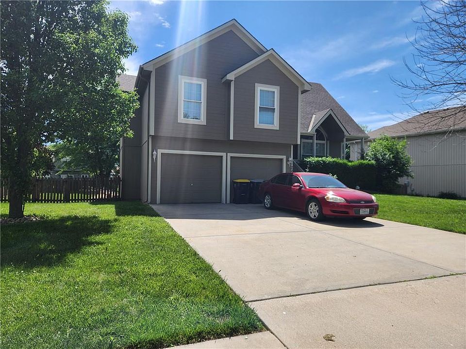 2nd image of 11223 N Sycamore Ct