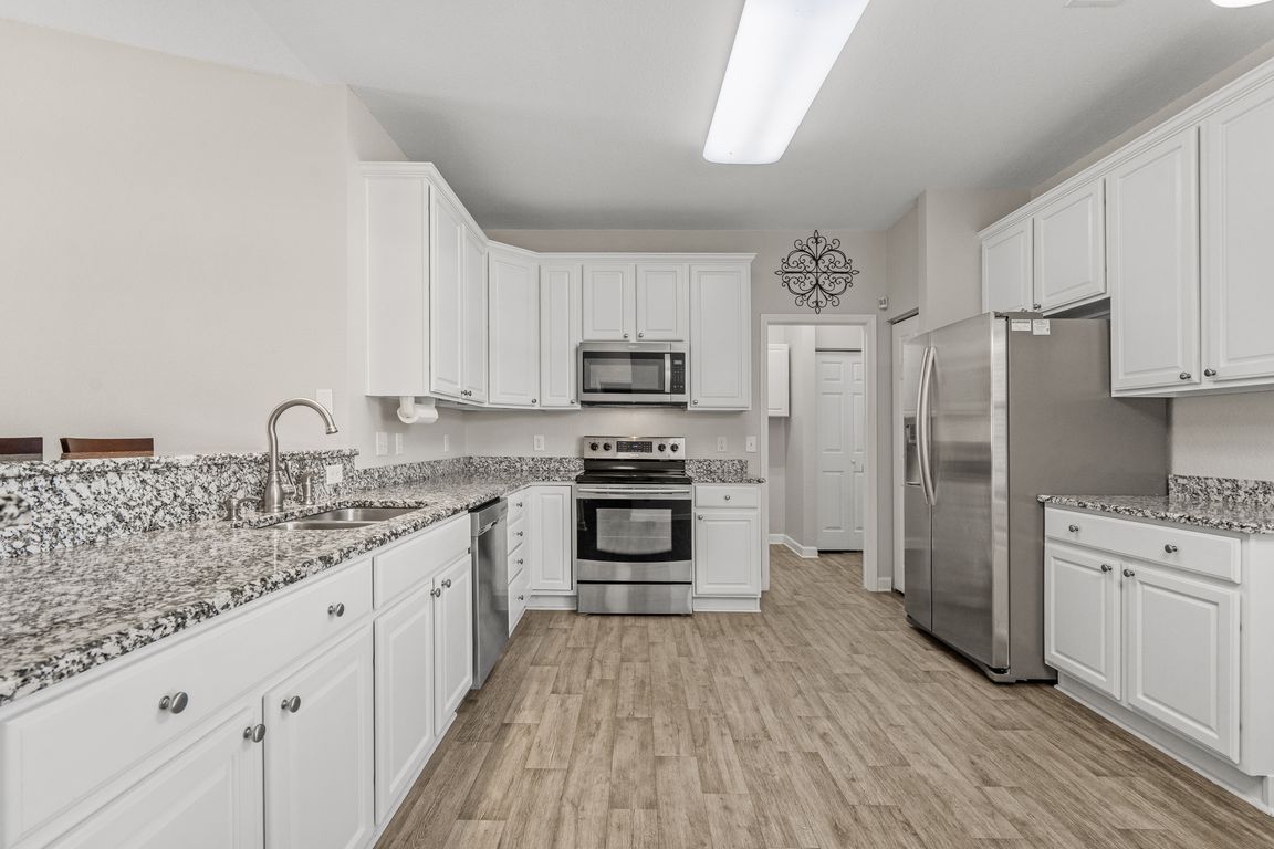 next background image