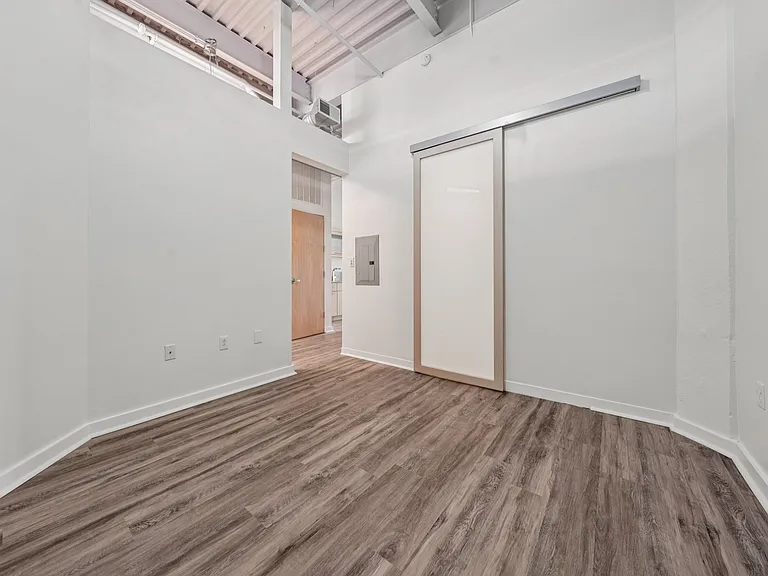 Remington Lofts — Photo 42