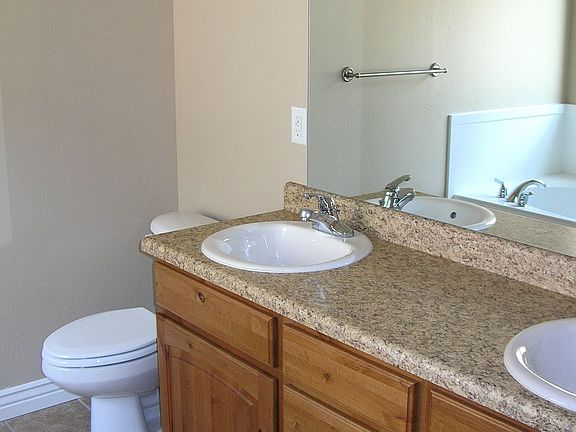 Grande Master Bath