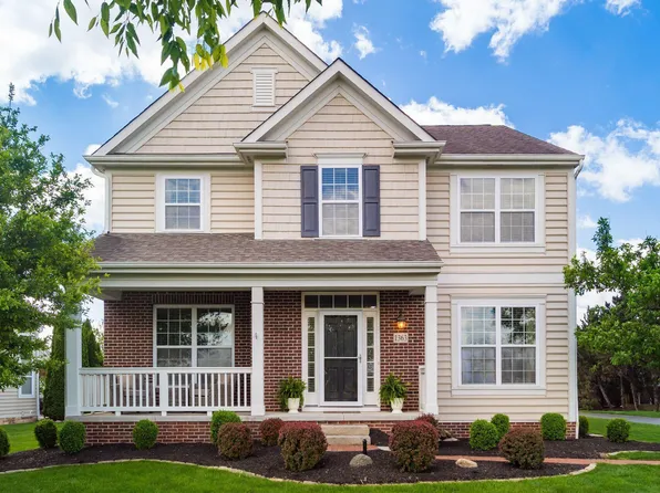 1363 Pinnacle Club Dr, Grove City, OH 43123