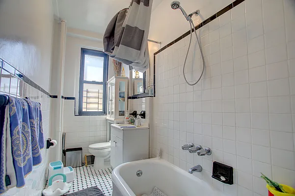 Rented by Corcoran | media 6