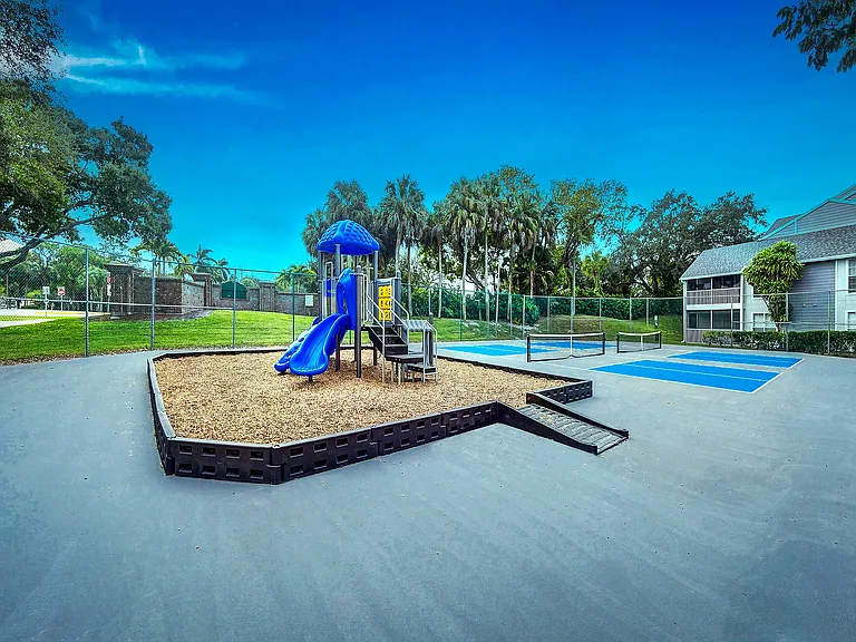 Avana Coral Springs — Photo 15